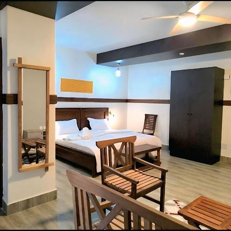 Boutique Hotel Pavillon Abidjan Luaran gambar