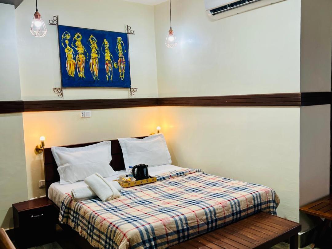 Boutique Hotel Pavillon Abidjan Luaran gambar