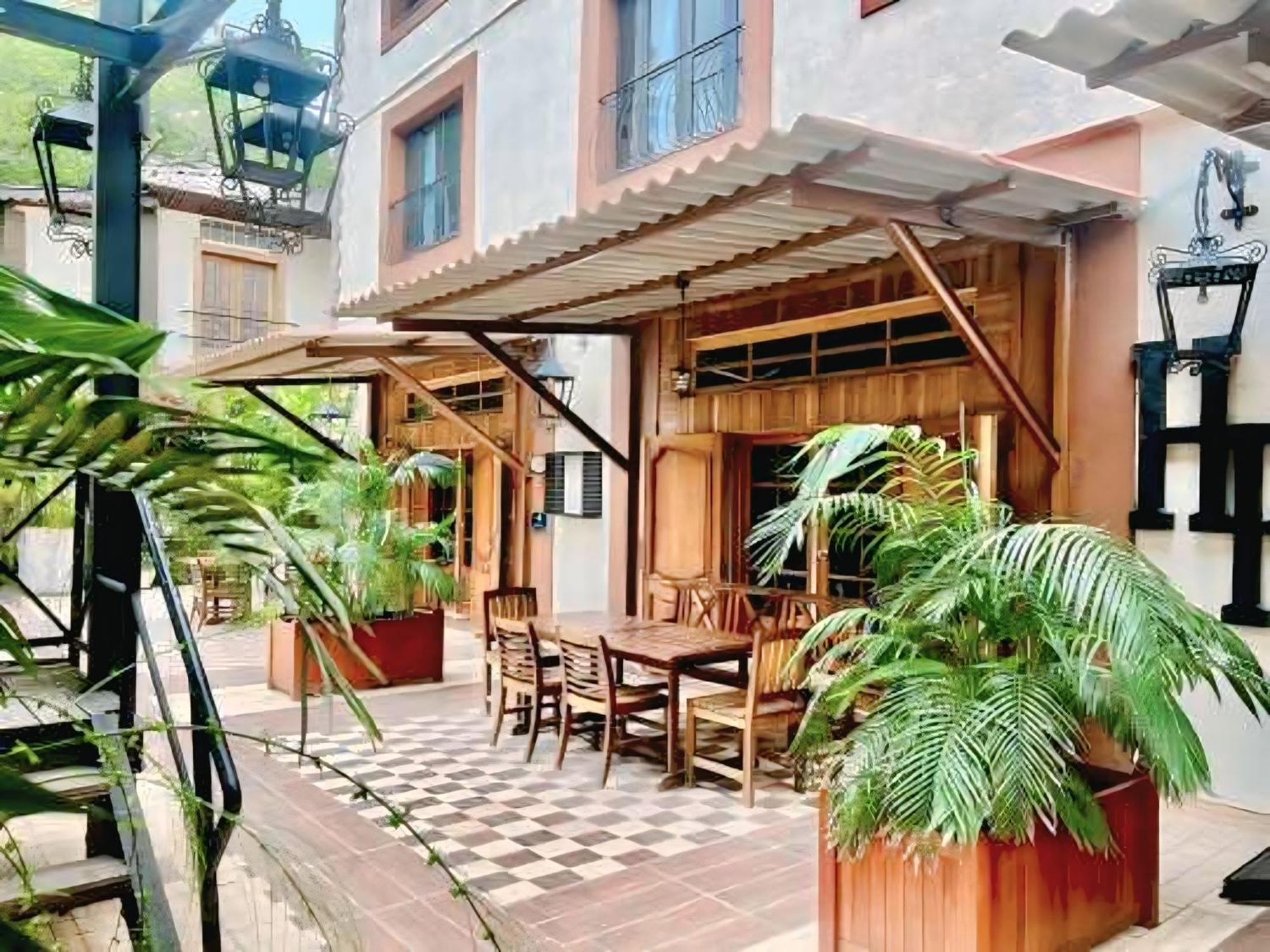 Boutique Hotel Pavillon Abidjan Luaran gambar